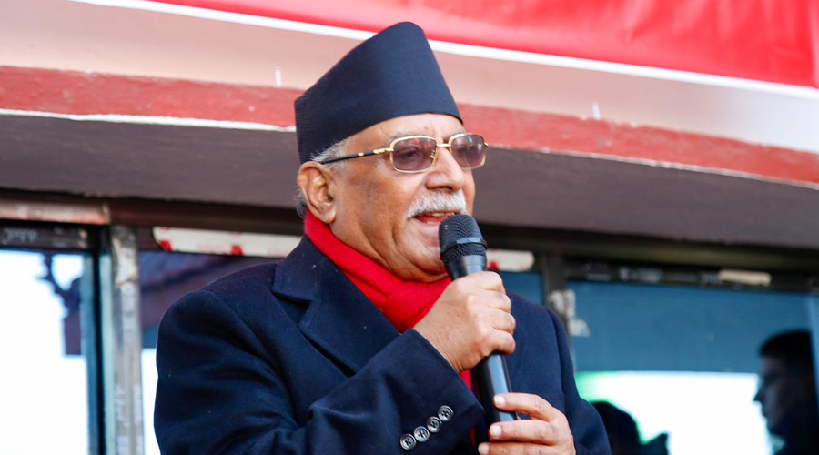 सोसल मिडियामा स्टन्टबाज गरेको भरमा जनताको दिमाग चाट्ने काम भइराखेको छ : प्रचण्ड