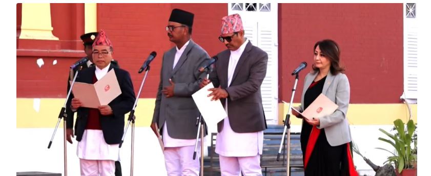 नवनियुक्त ४ मन्त्रीहरूले लिए शपथ