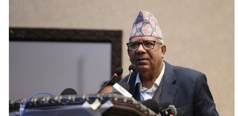 निर्वाचन गर्नका निम्ति सरकारले दलहरूसँग संवाद गर्न जरुरी छ : माधव नेपाल