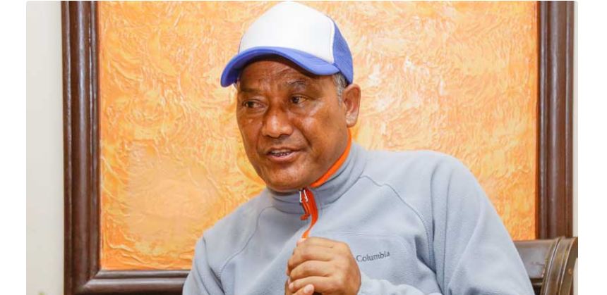 मनाङमा एमाले र राप्रपाका उम्मेदवारले नाम फिर्ता लिए