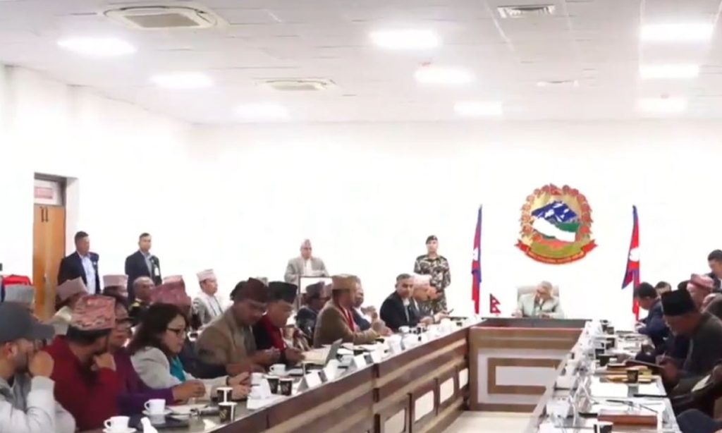 सरकारले दलसँग माग्यो विदेशमा रहेका नेपालीको मताधिकार र ‘नो भोट’को व्यवस्थाबारे सुझाव